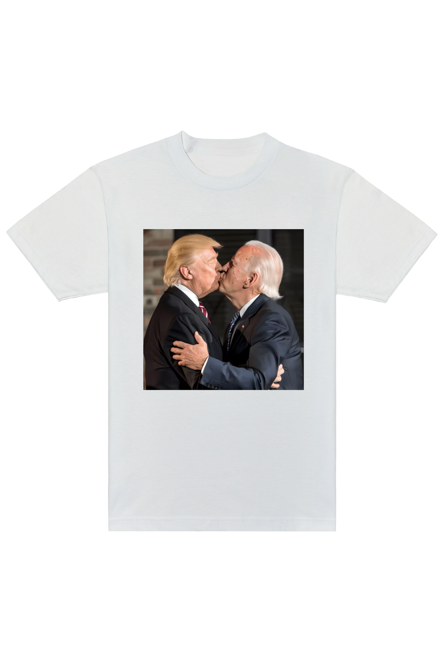 Kissing Tee